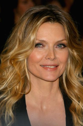 Michelle Pfeiffer | Biography, Movie Highlights and Photos | AllMovie
